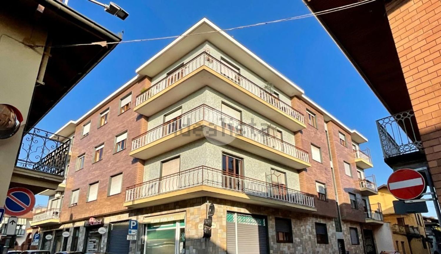 Appartement à Leinì