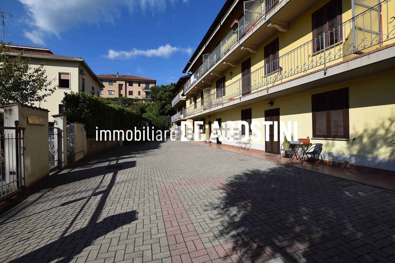 Appartamento a Via Sivo - Via Caduti, Castelletto sopra Ticino