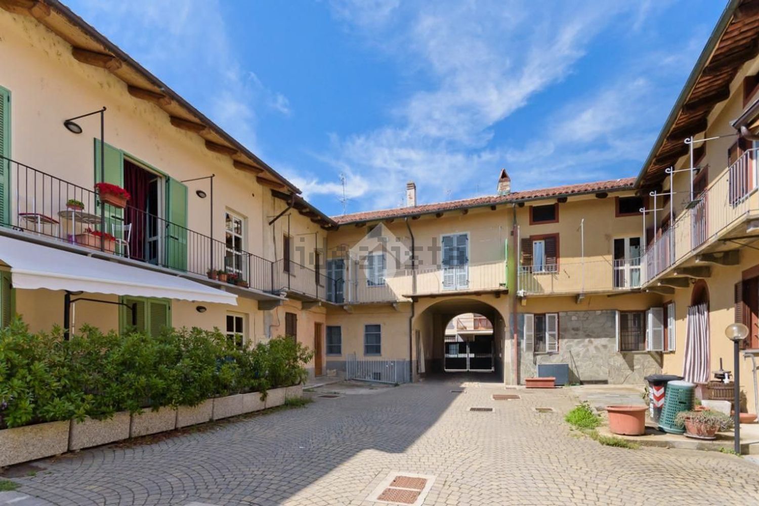 Landhäuser in Riva Presso Chieri