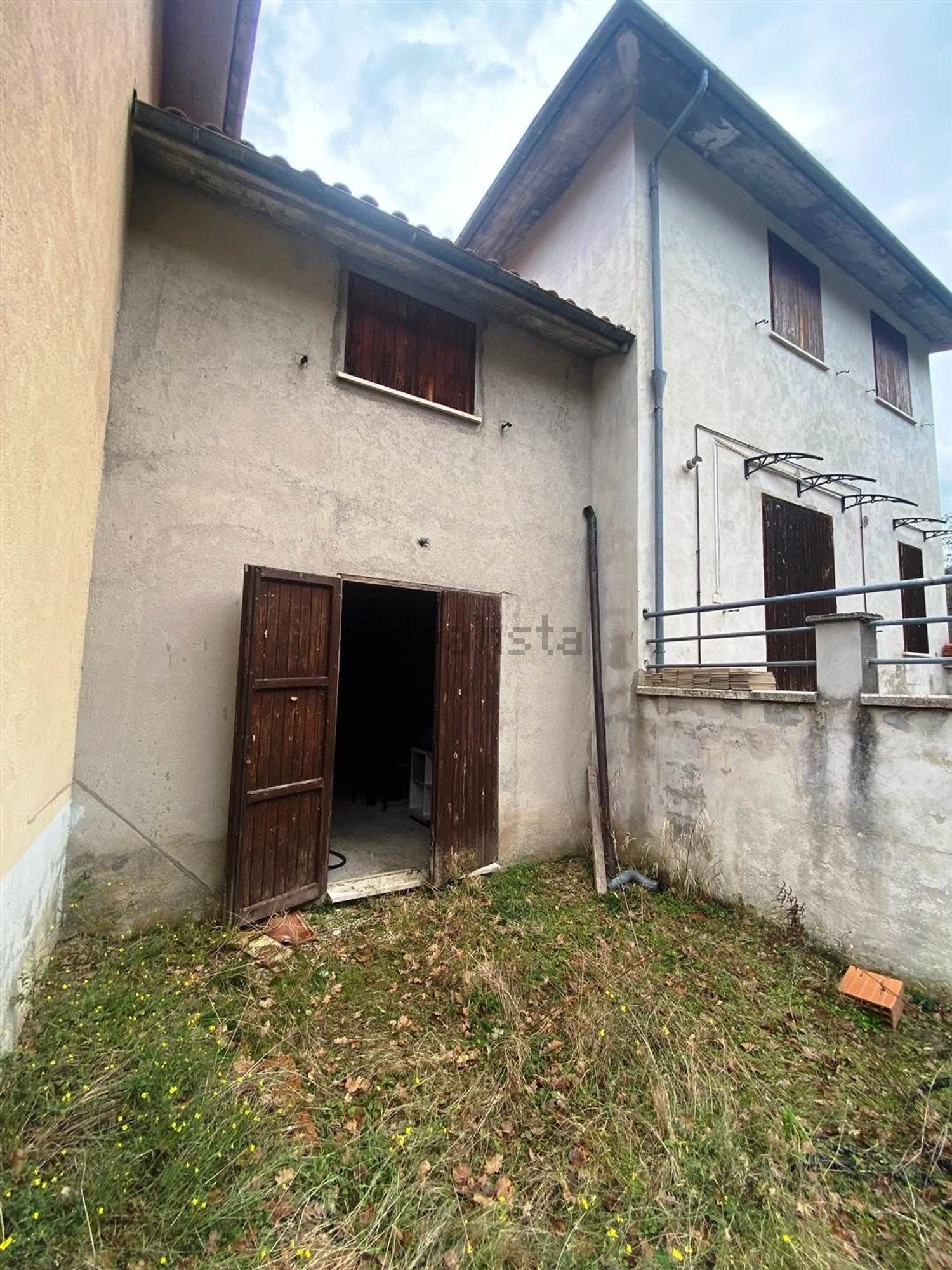 Reihenhaus in Esanatoglia