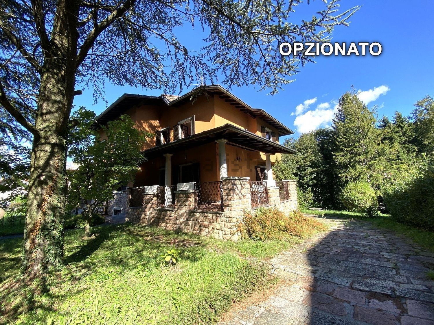Chalet pareado en Cerete