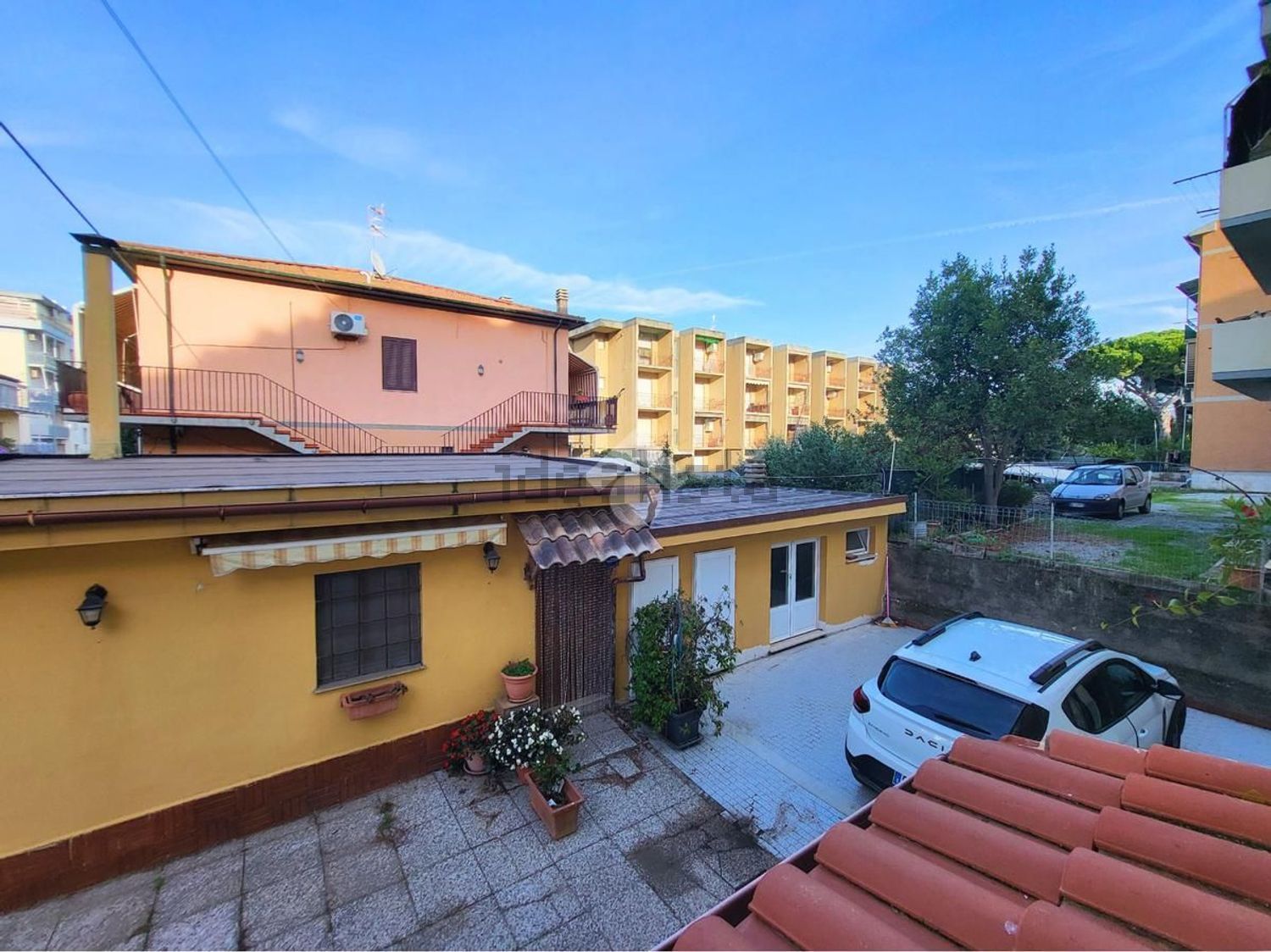 Maison jumelée à Cassarello-Senzuno-Salciaina, Follonica