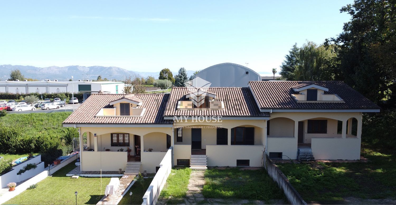 Villetta a schiera a Labico