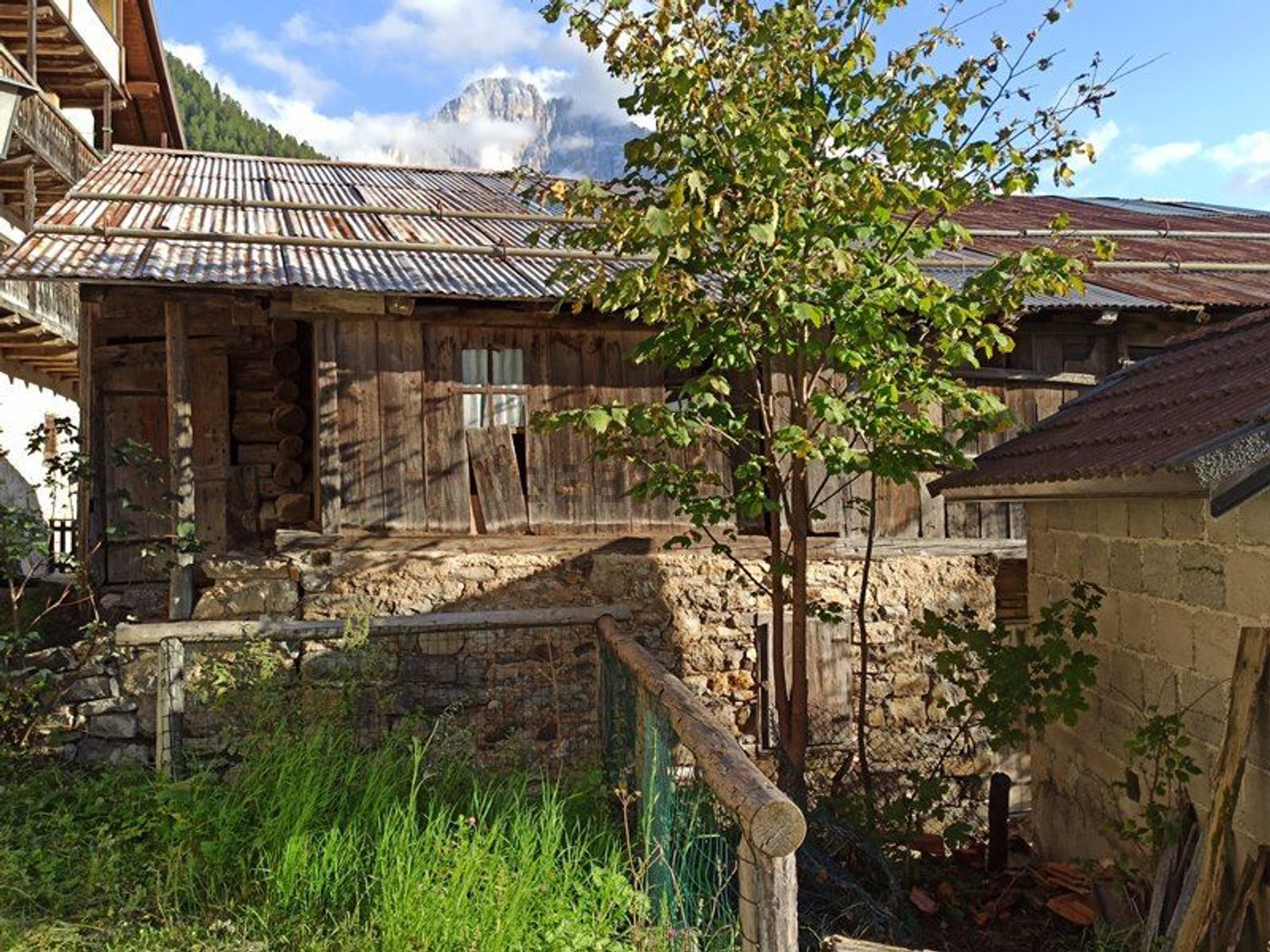 Rustici e casali a Alleghe