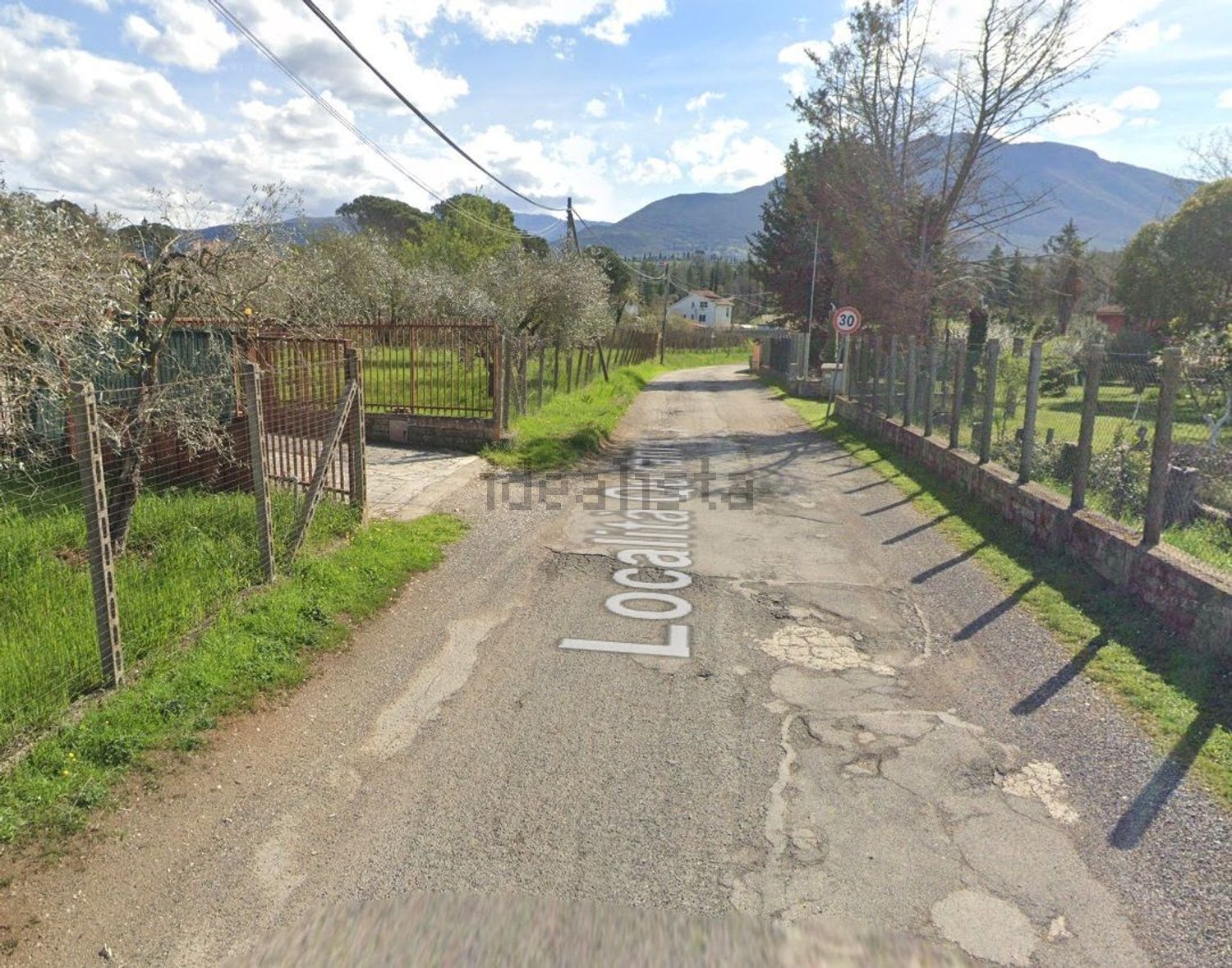 Semi-detached house in Palombara Sabina