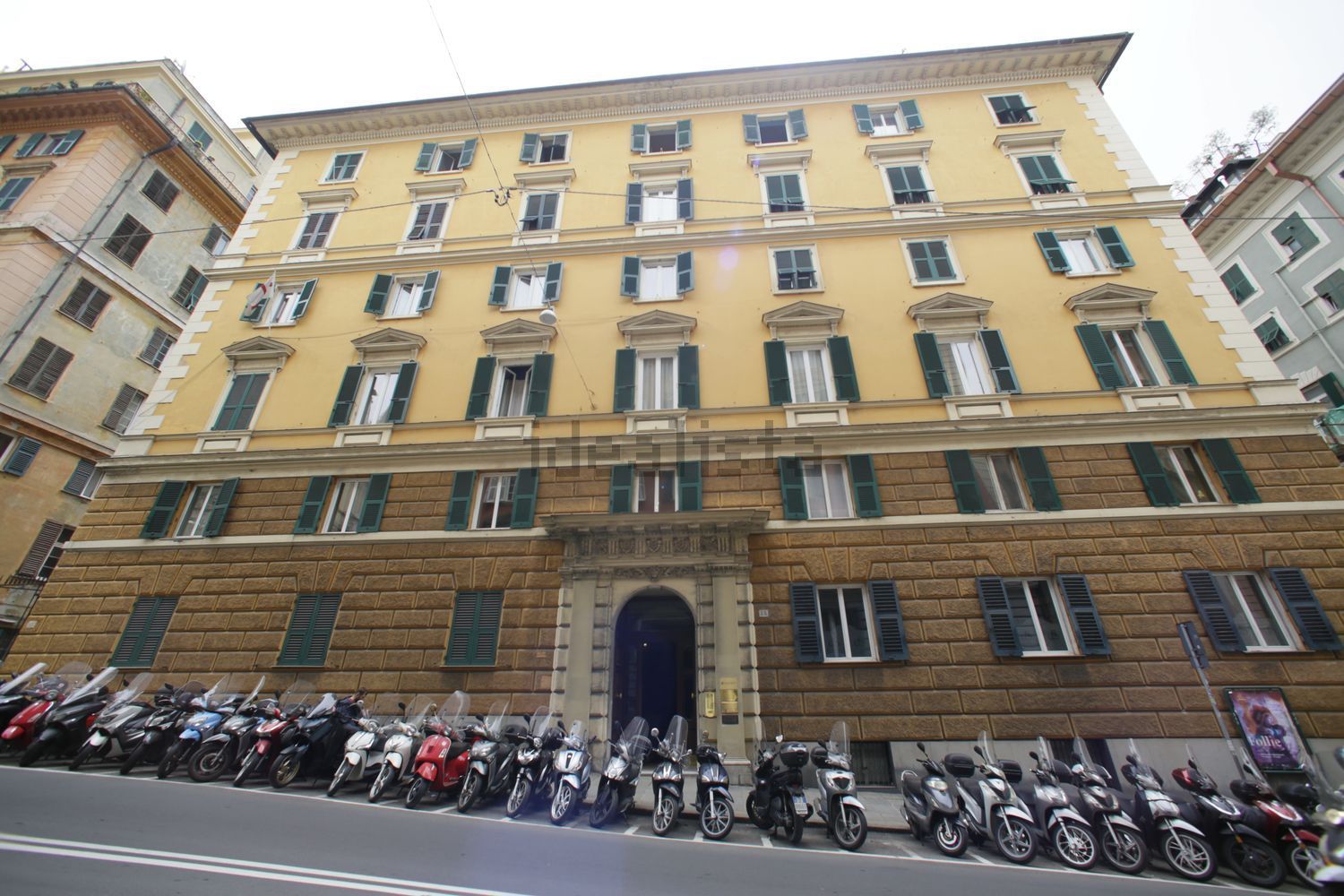Appartamento a Circonvallazione, Genova