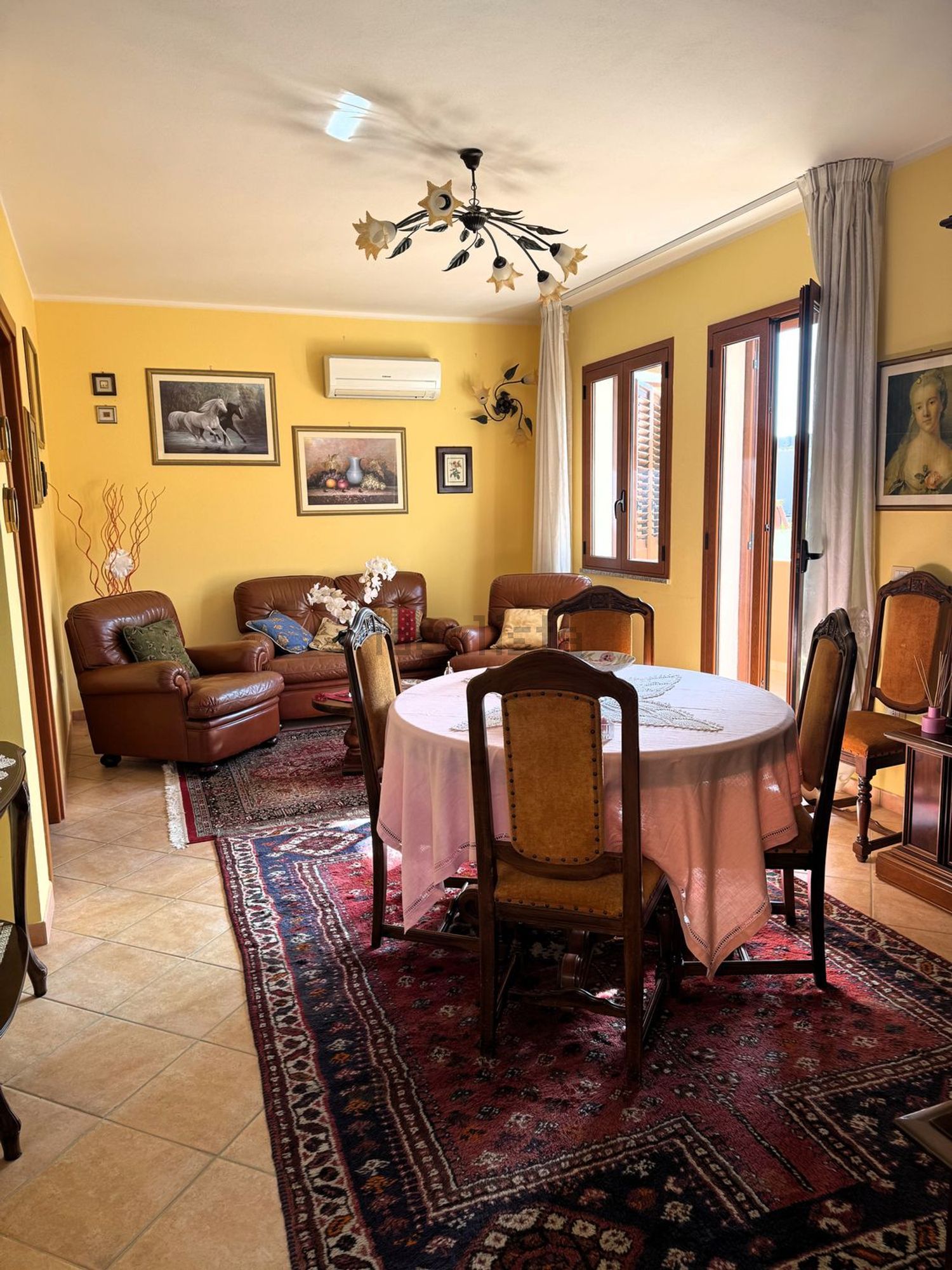 Maison mitoyenne à Sinnai
