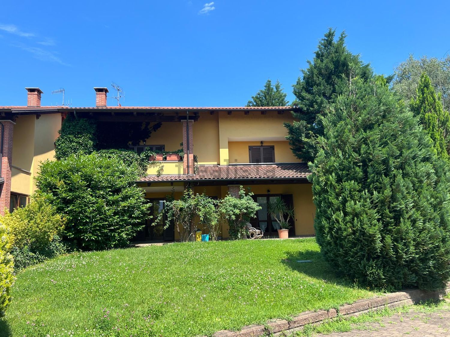 Villetta indipendente a Pavone Canavese