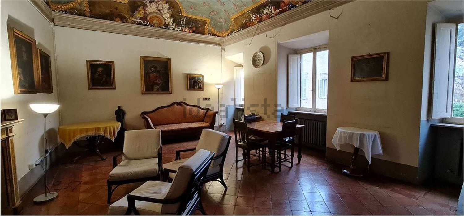 Piso en Centro Storico, Urbino