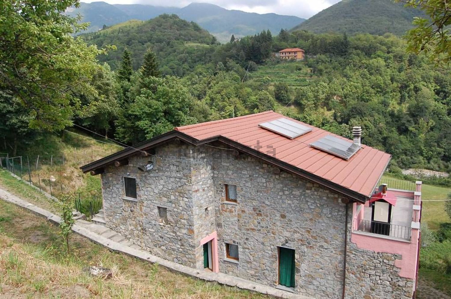 Proprietà rustica a Varese Ligure