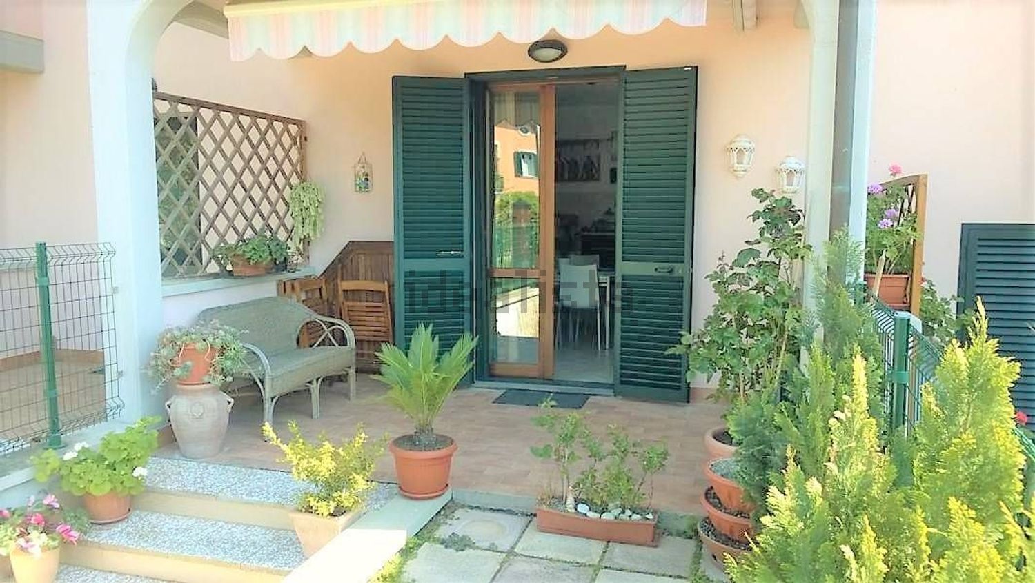 Piso en Castellina Marittima