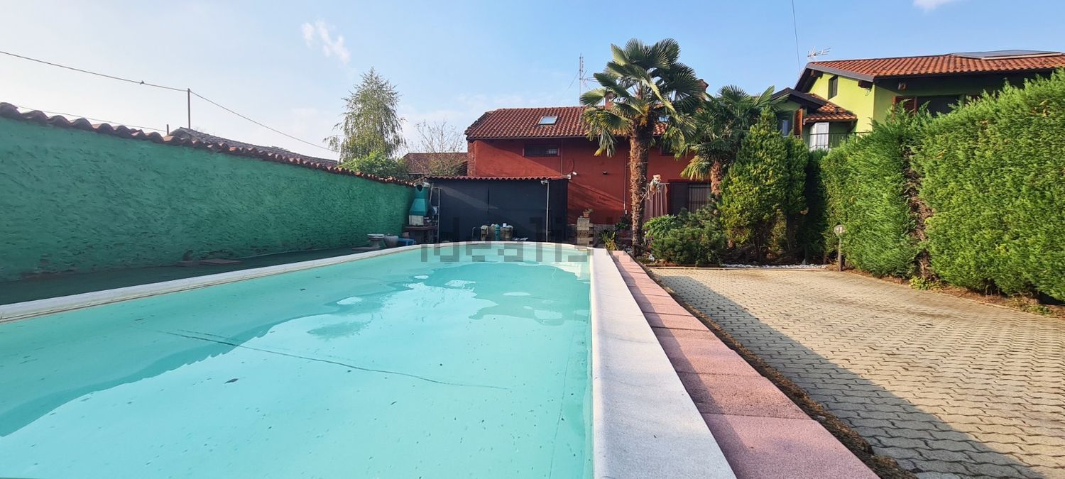 Case e ville a Piscina