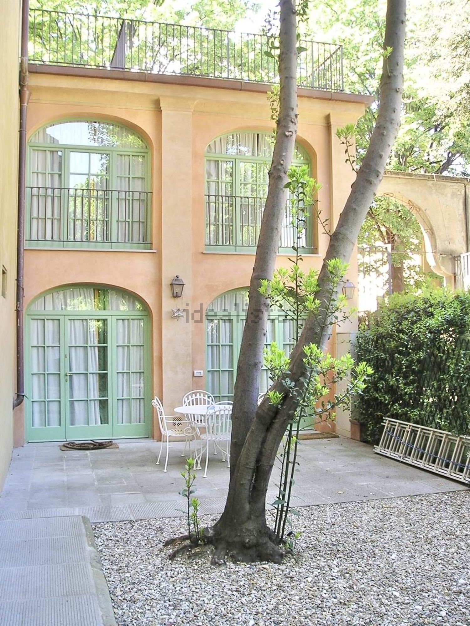 Chalet independiente en Centro, Florencia