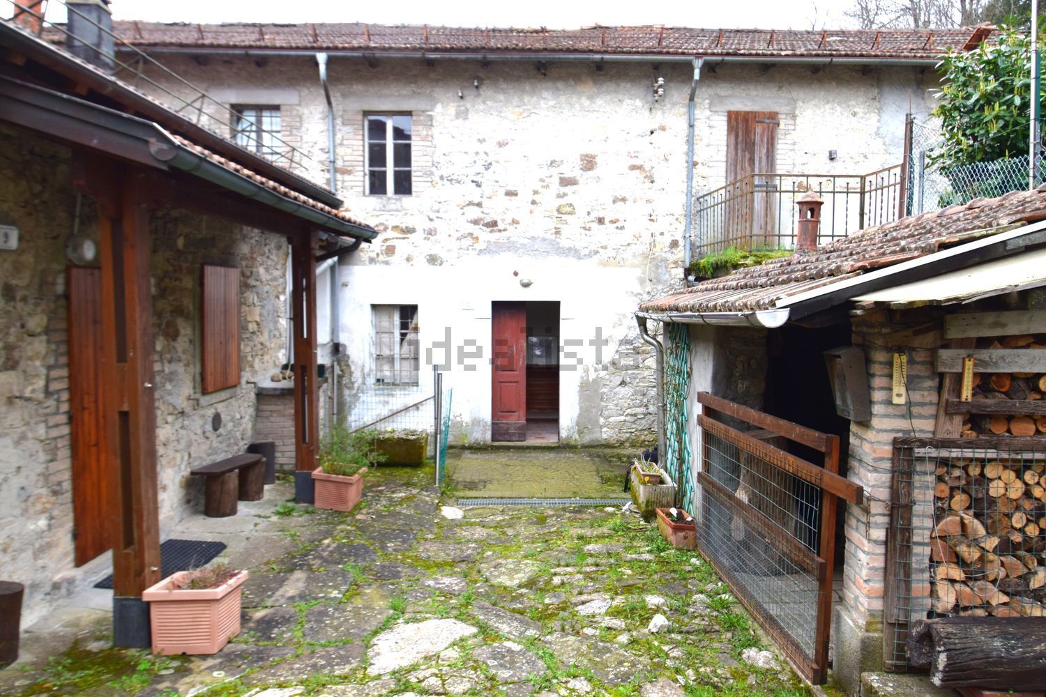 Casa di paese a Corniglio