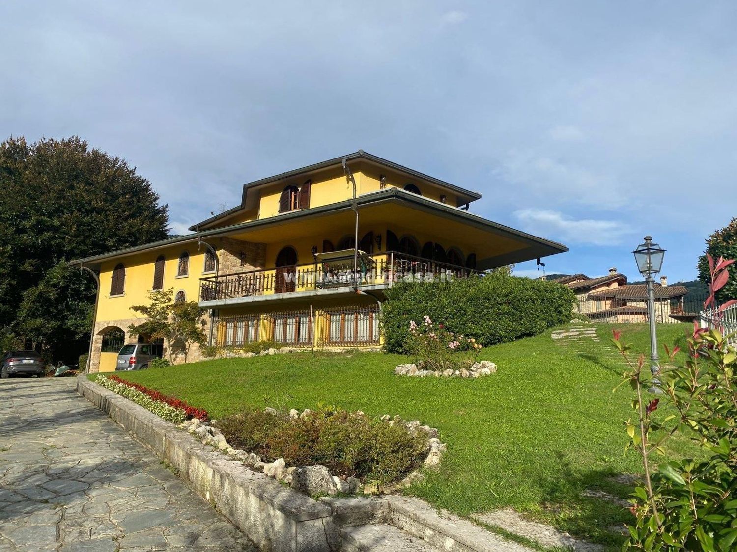 Case e ville a Val Brembilla