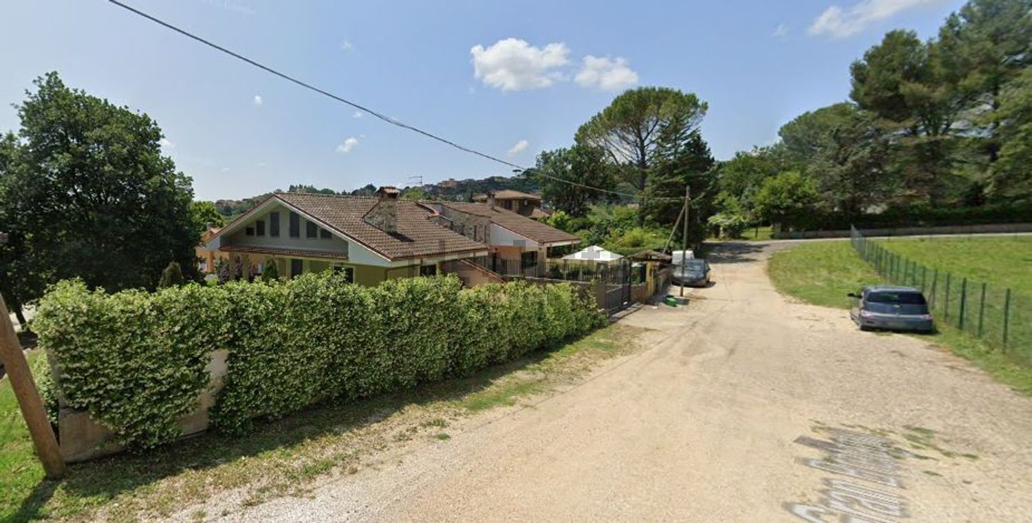 Reihenhaus in Capena