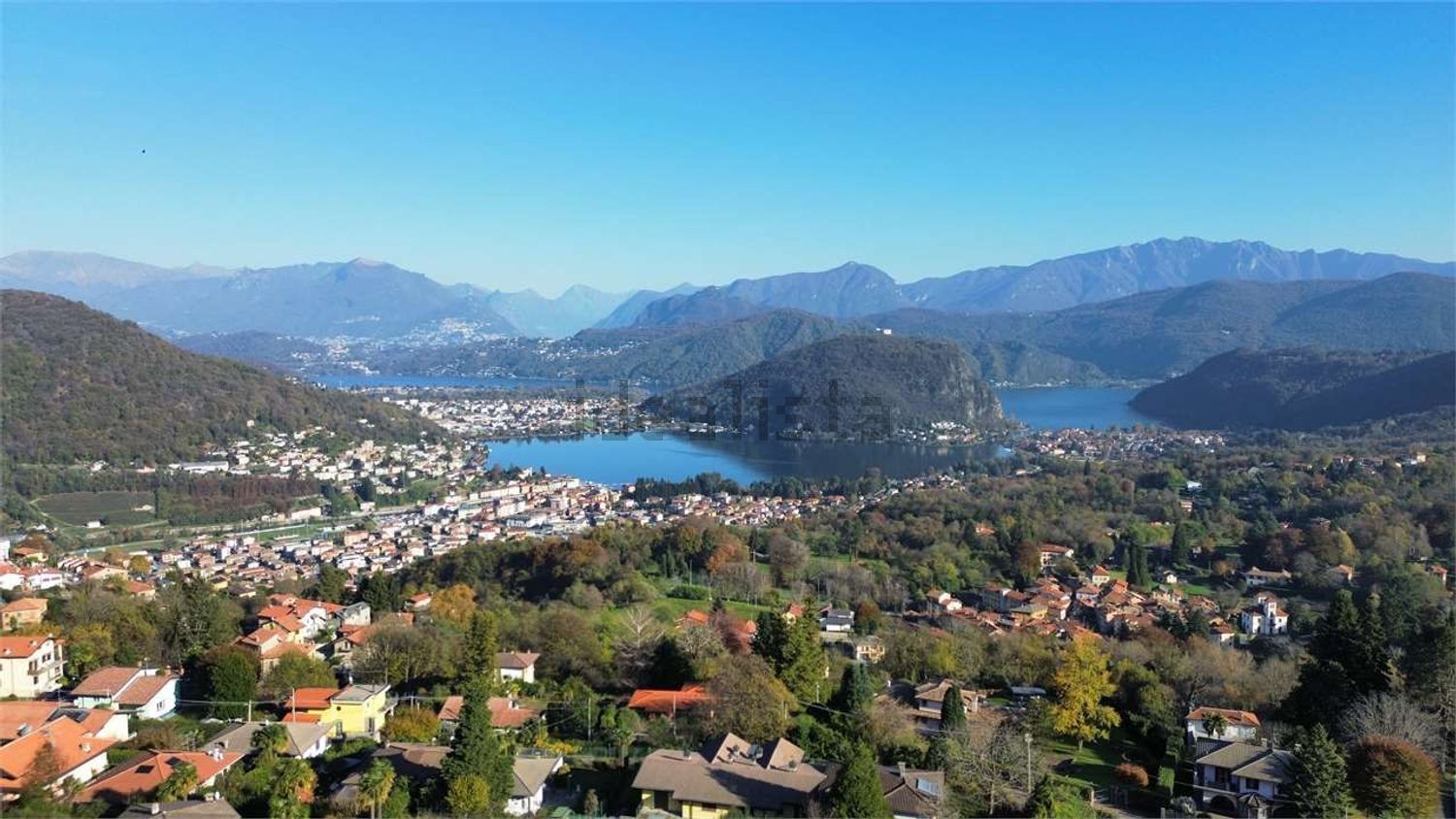 Appartamento a Cadegliano-Viconago