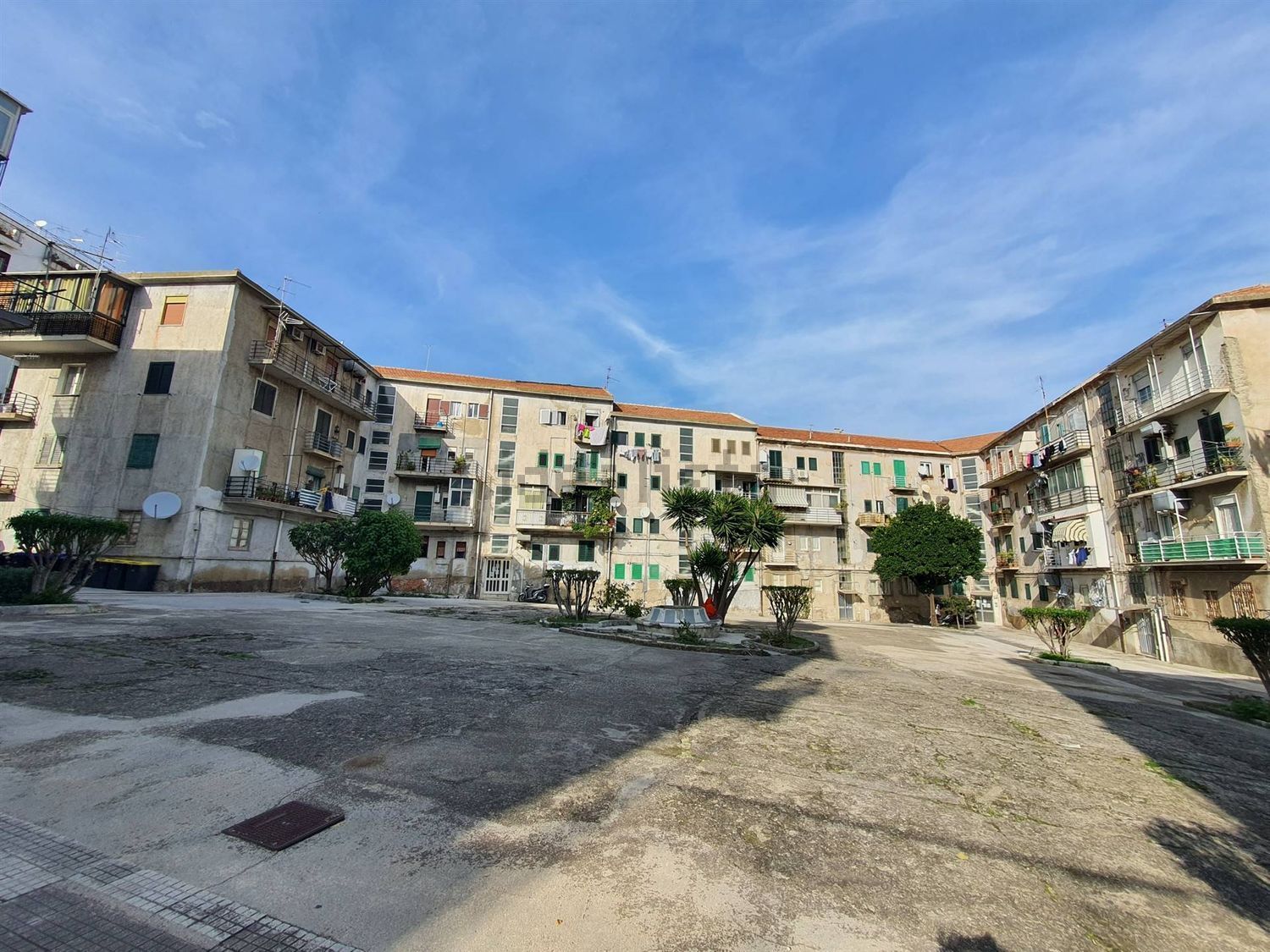 Appartamento a Centro, Messina