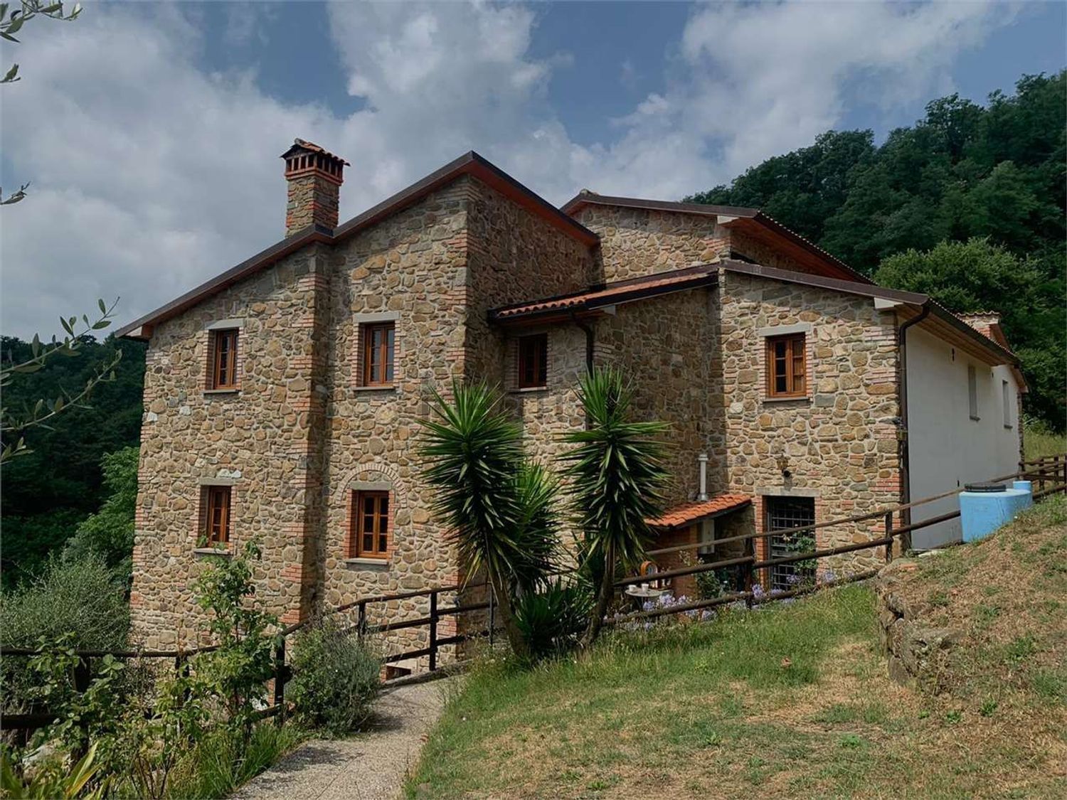 Rustici e casali a Ponte di Serravalle, Serravalle Pistoiese