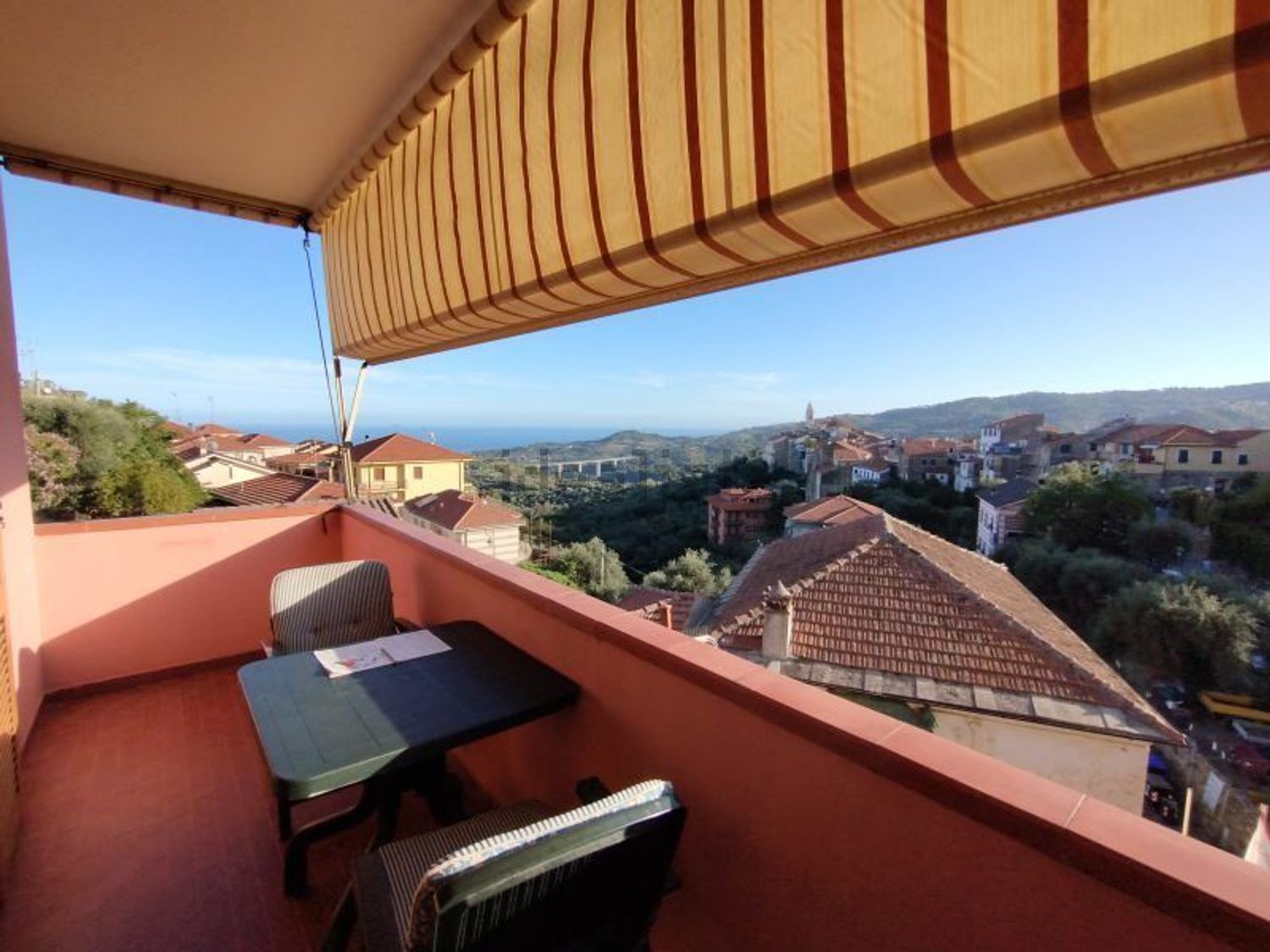 Flat in Civezza