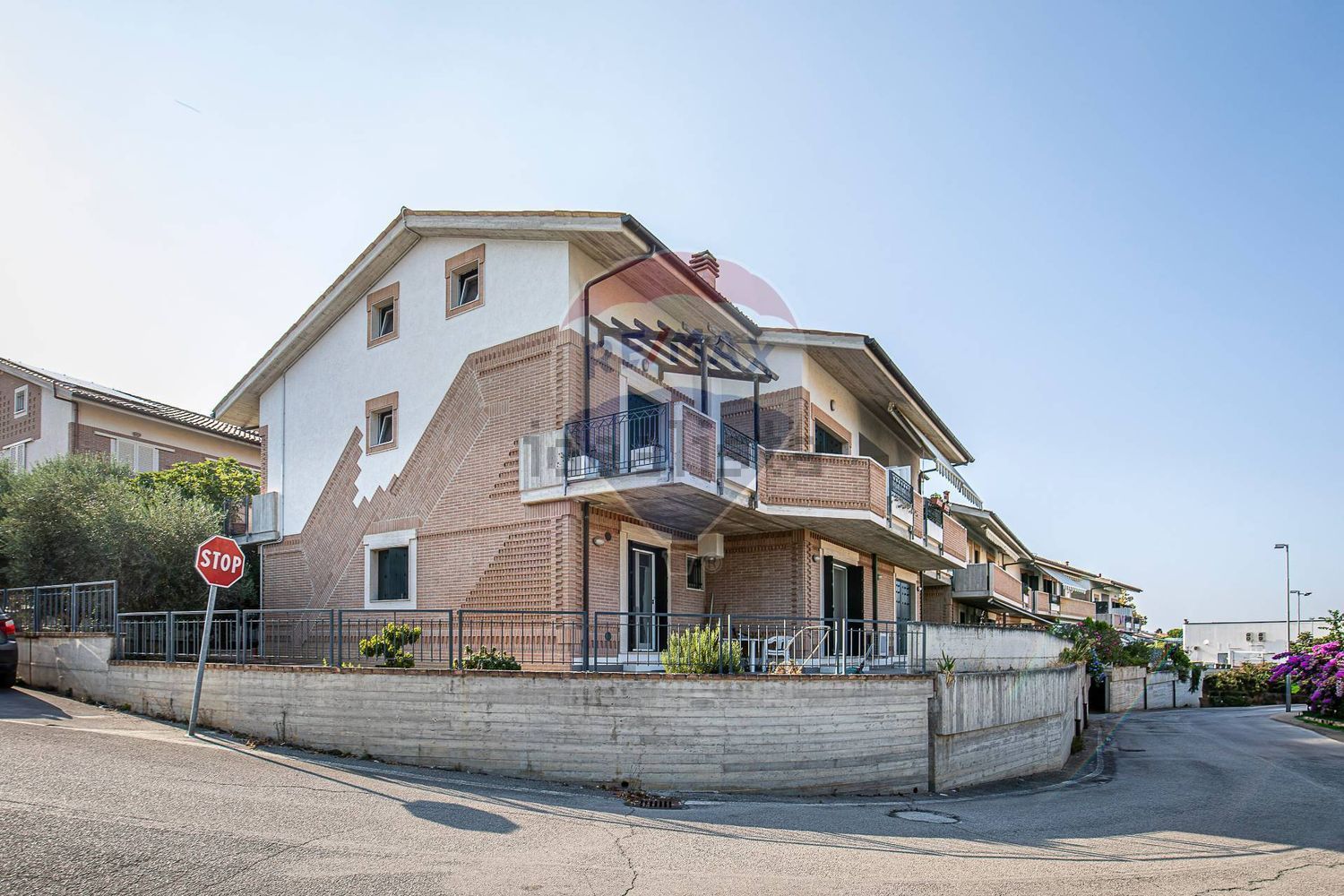 Villetta bifamiliare a Spaccio Fuselli - Zona Via del Mare, Recanati