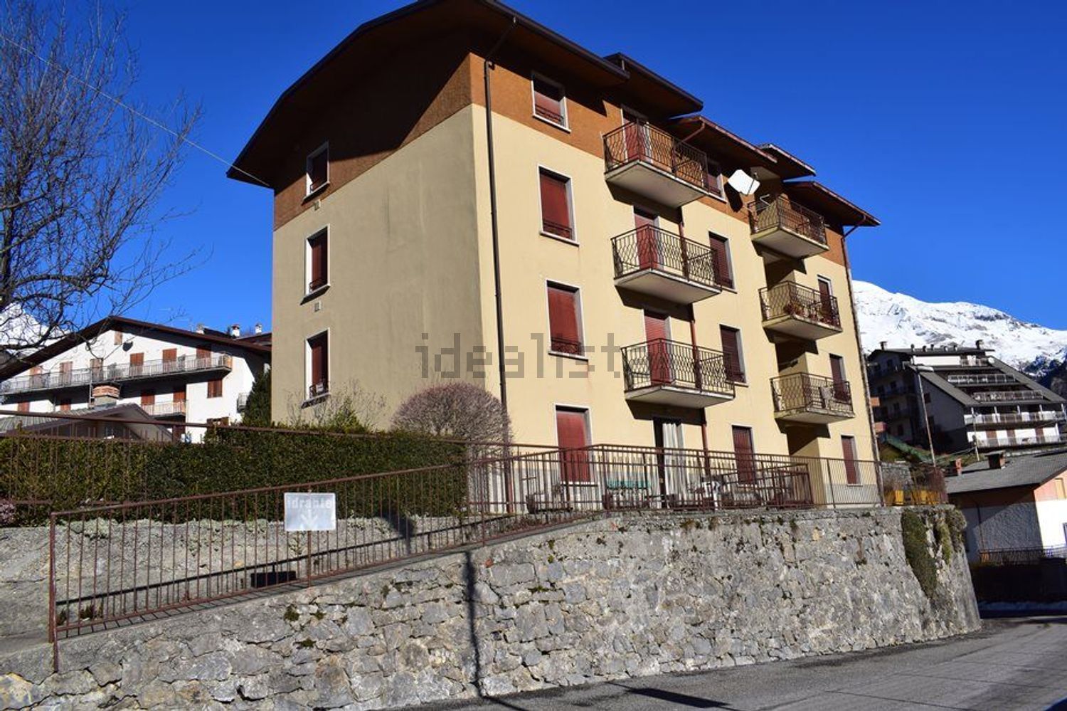 Villetta indipendente a Oltre il Colle