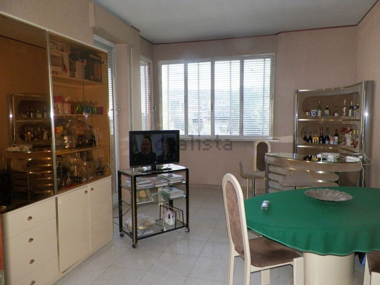 Flat in Fuori Porta Camollia - Petriccio, Siena