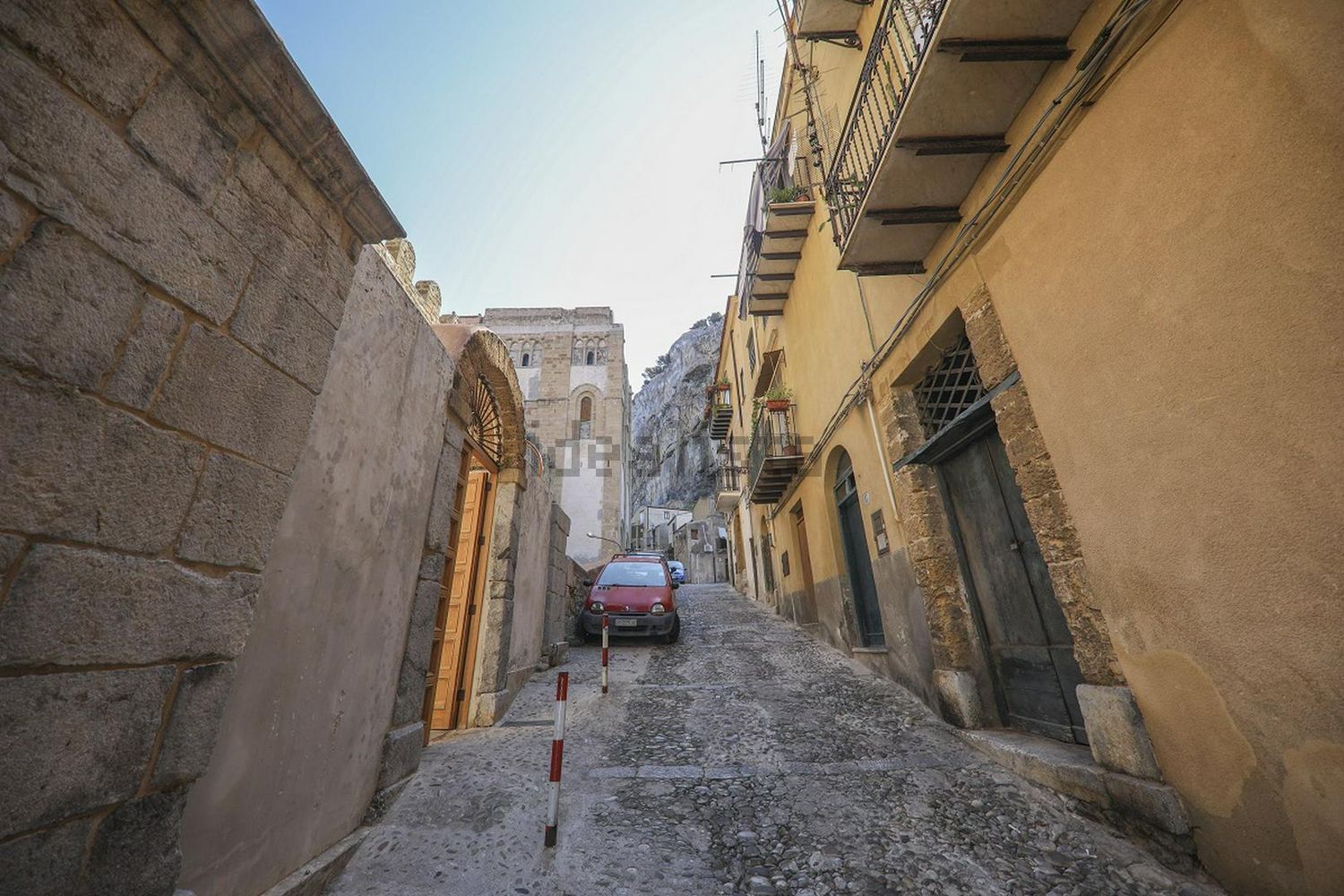 Wohnung in Cefalù