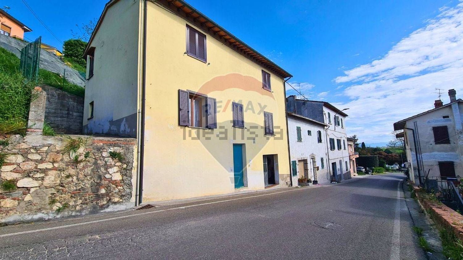 Reihenhaus in Centro, Santa Maria a Monte
