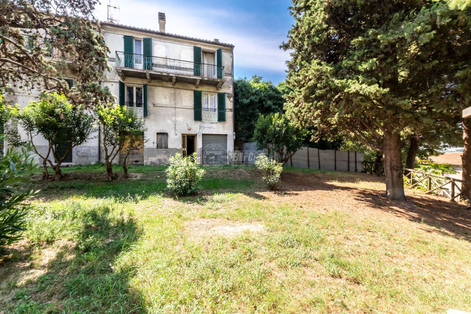 Villetta indipendente a Civitanova Alta, Civitanova Marche