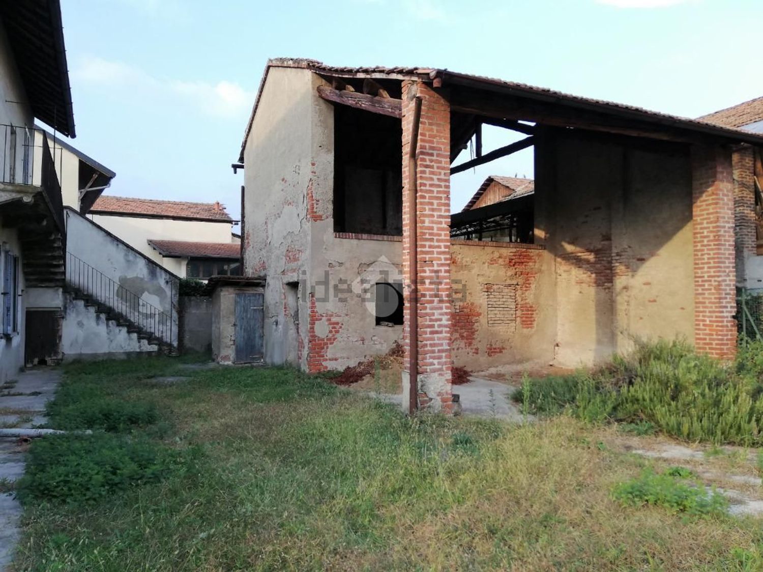Country homes in Robecco sul Naviglio