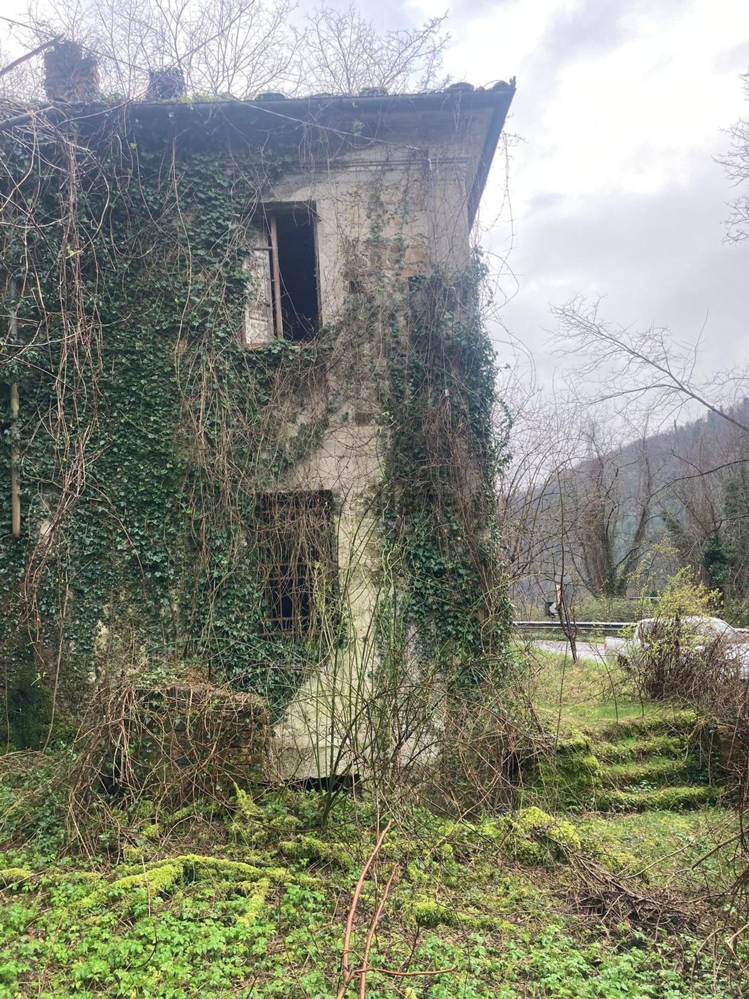 Quintas e casas rústicas em Soliera - Moncigoli - Rometta, Fivizzano