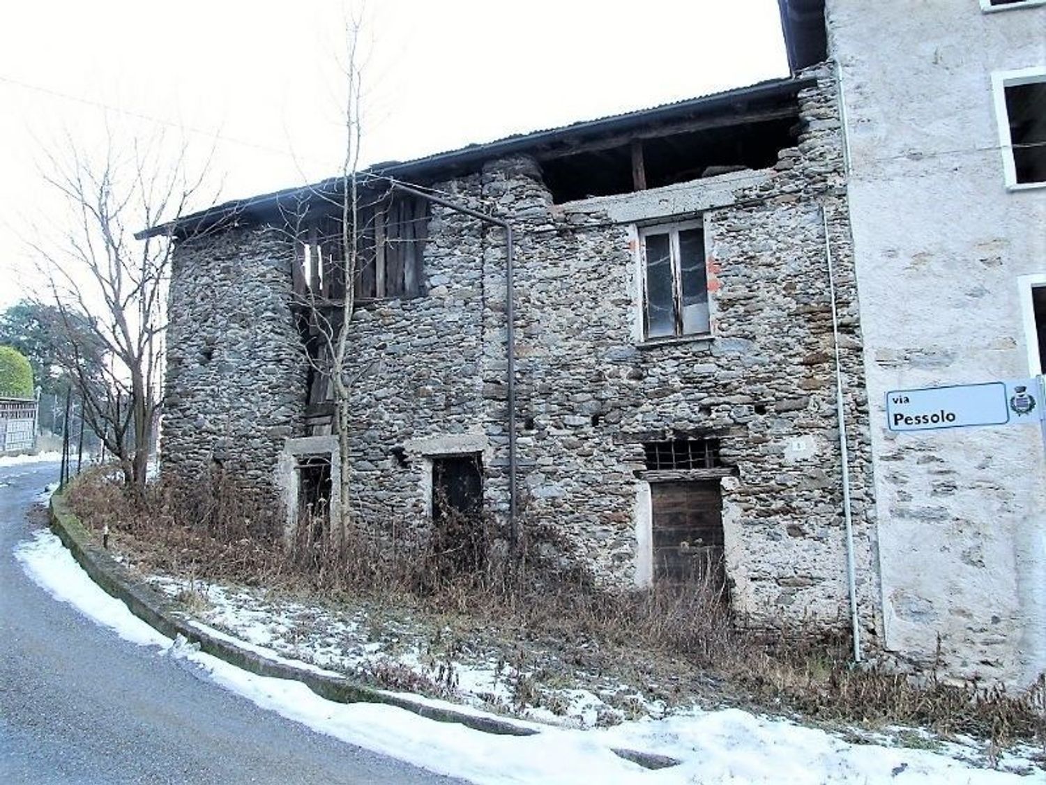 Maisons de campagne à Fusine