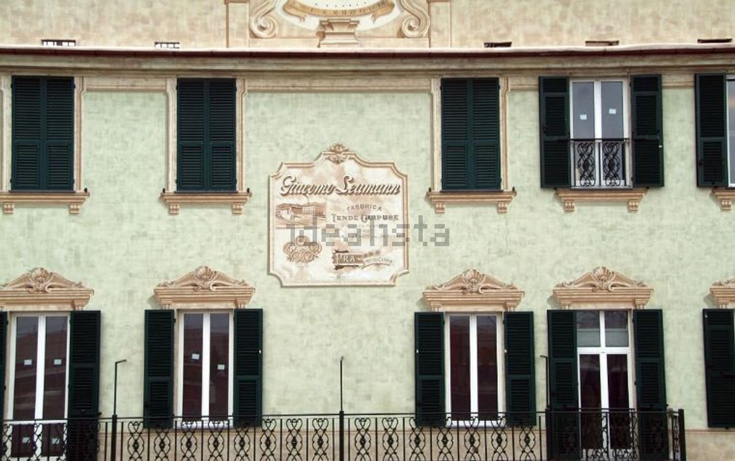 Appartamento a Pra' - Voltri, Genova
