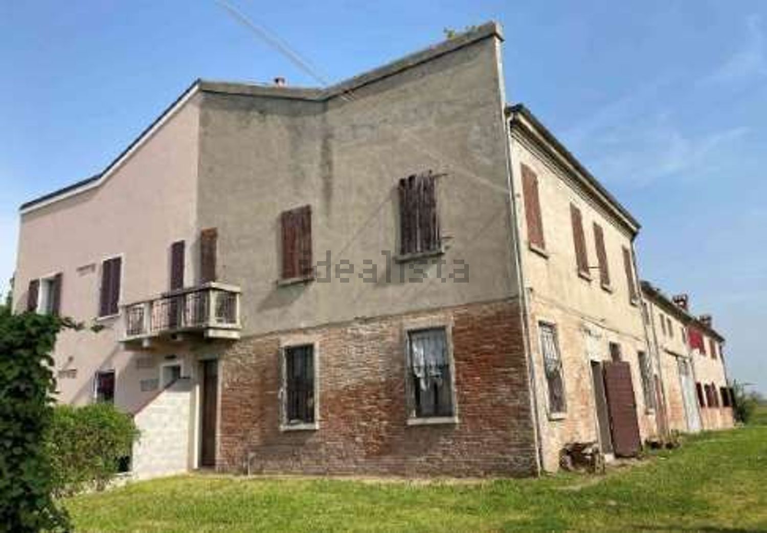 Landhäuser in Cona-Codrea, Ferrara