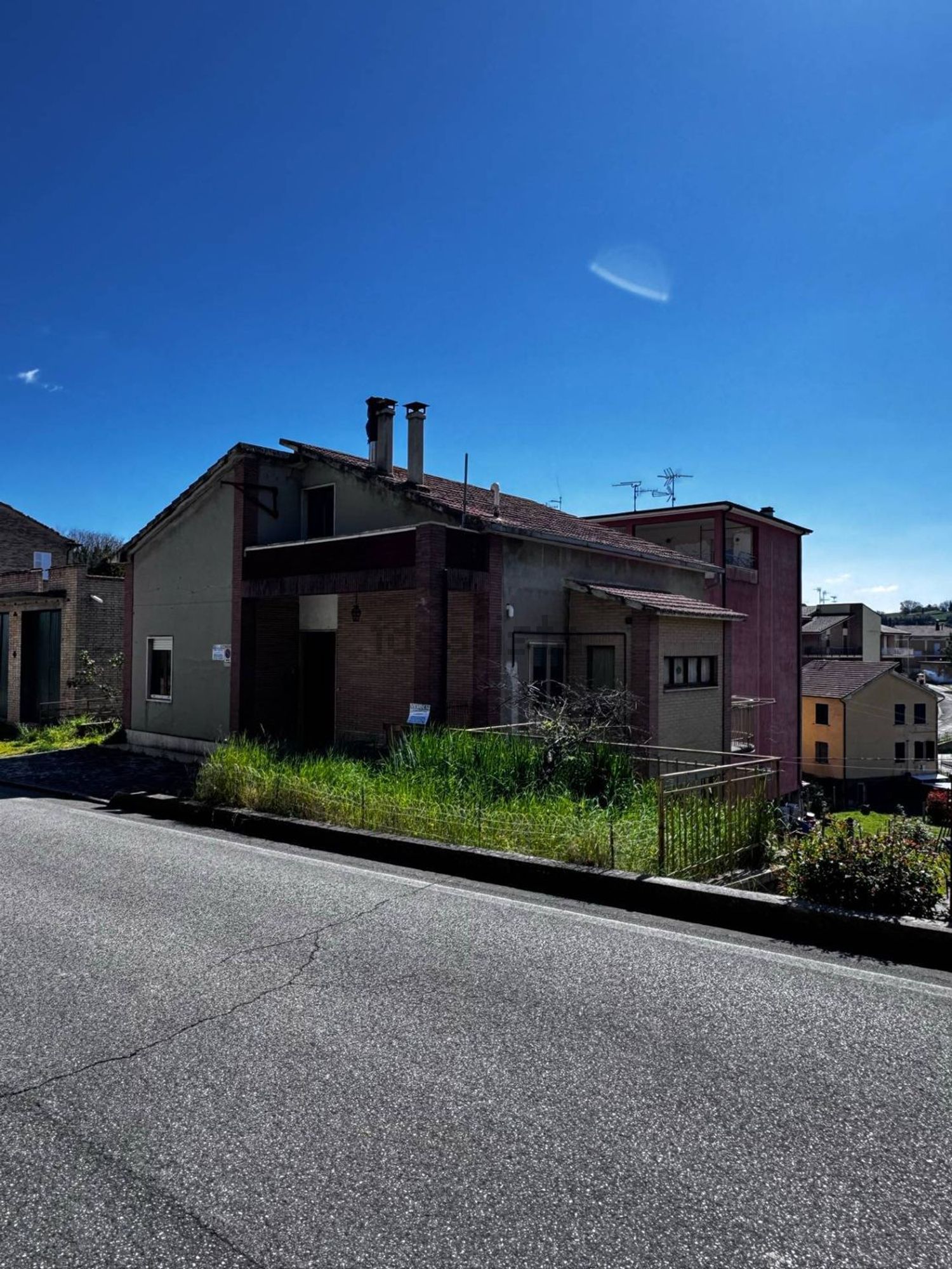 Chalet independiente en Montottone