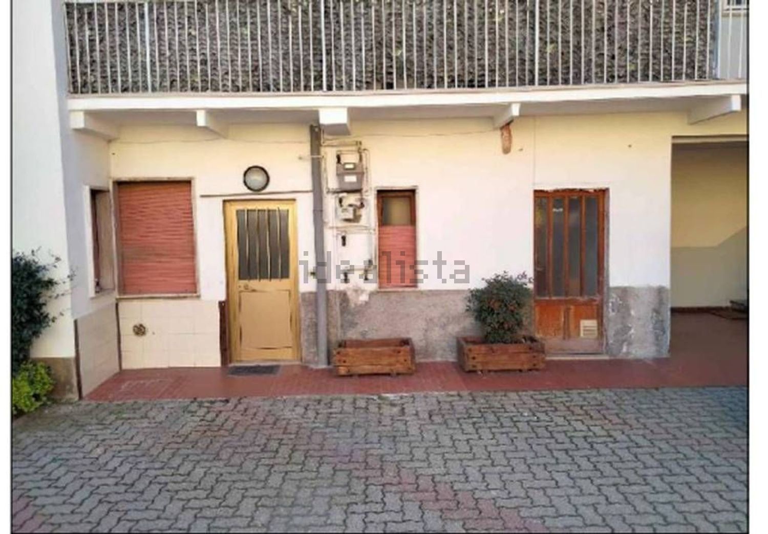 Appartamento a Lonate Ceppino