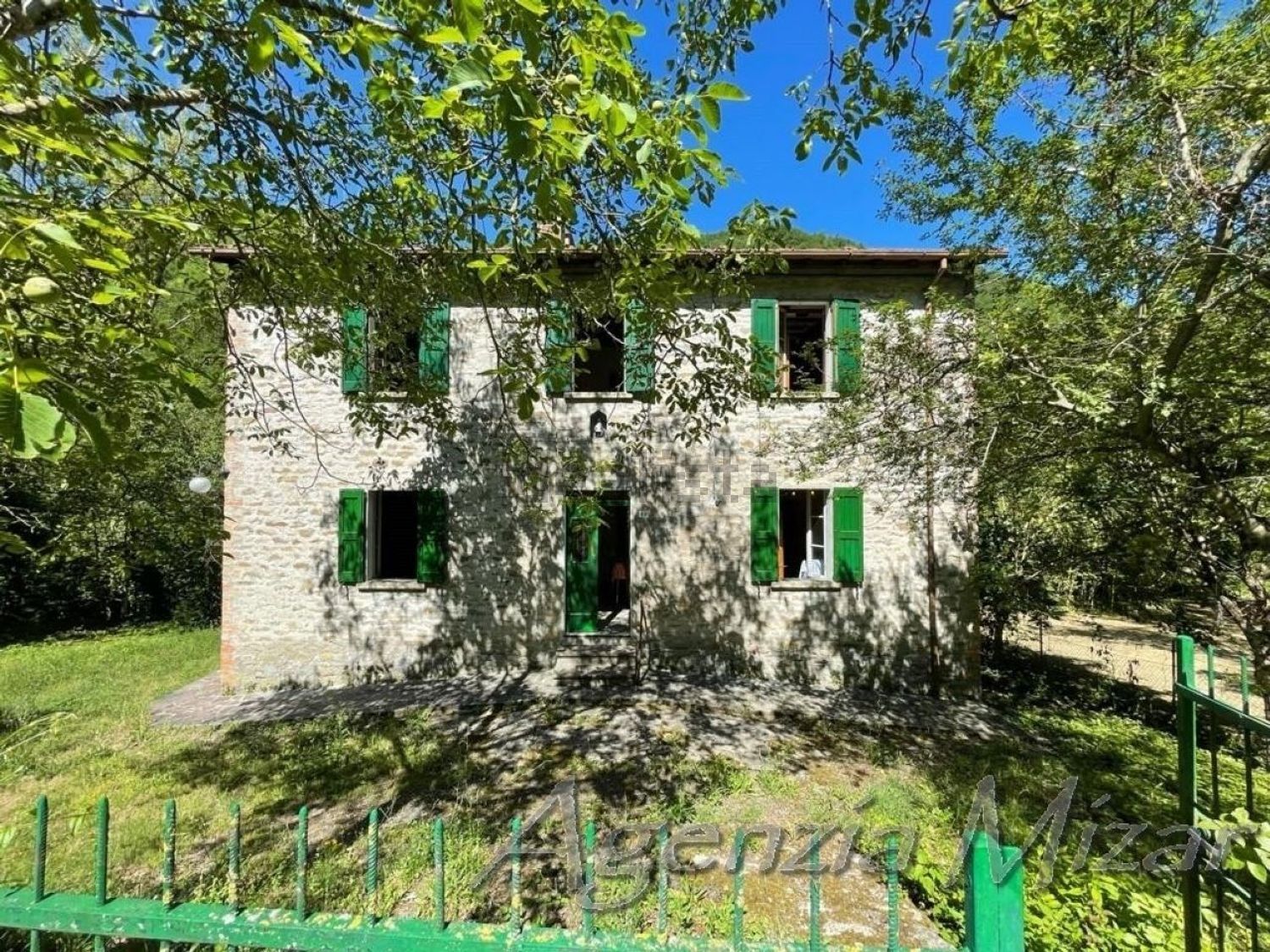 Rustici e casali a Castel del Rio