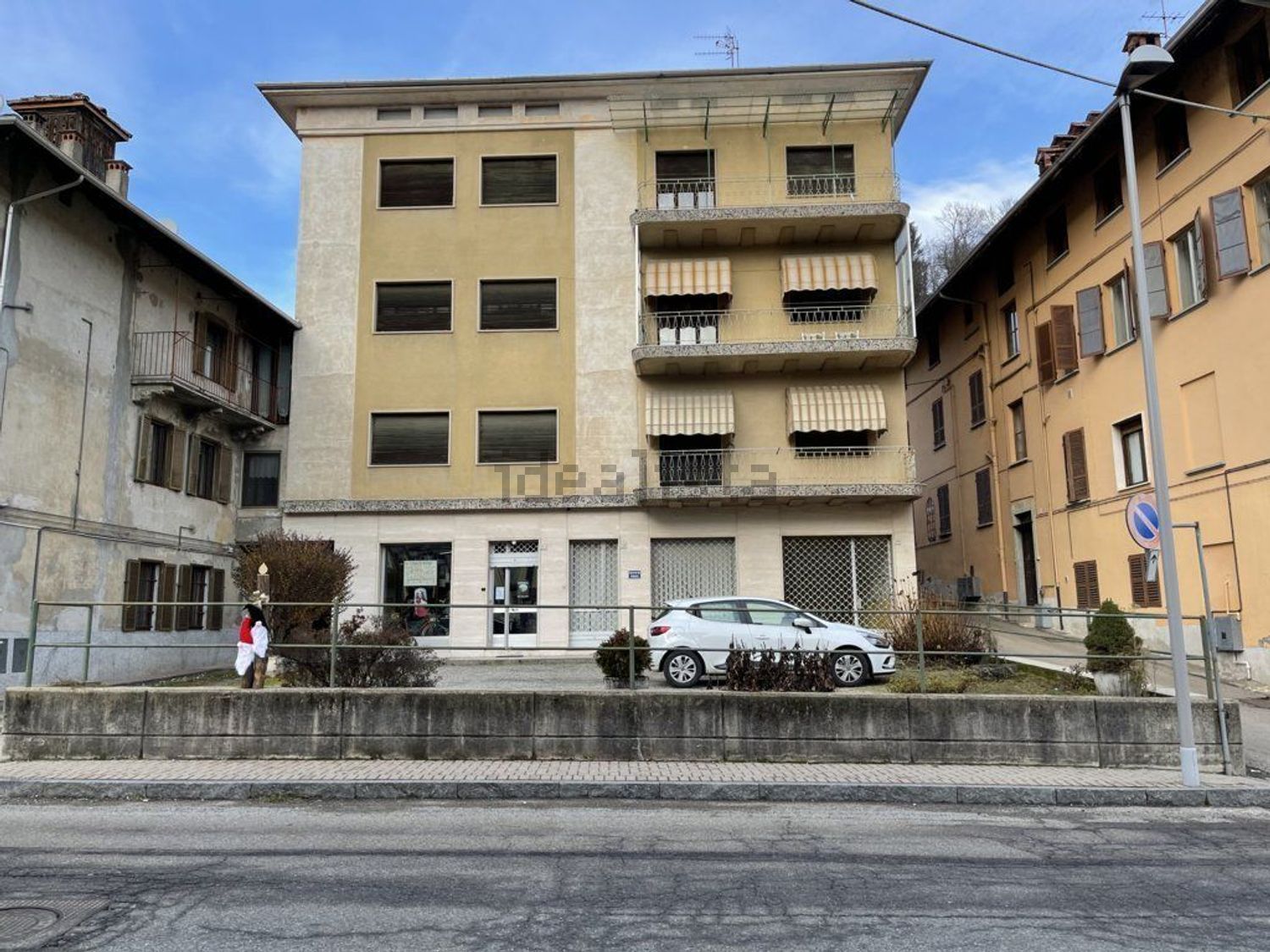Villetta bifamiliare a Pray