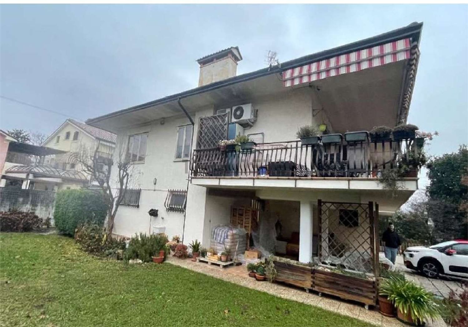 Villetta bifamiliare a Trevignano