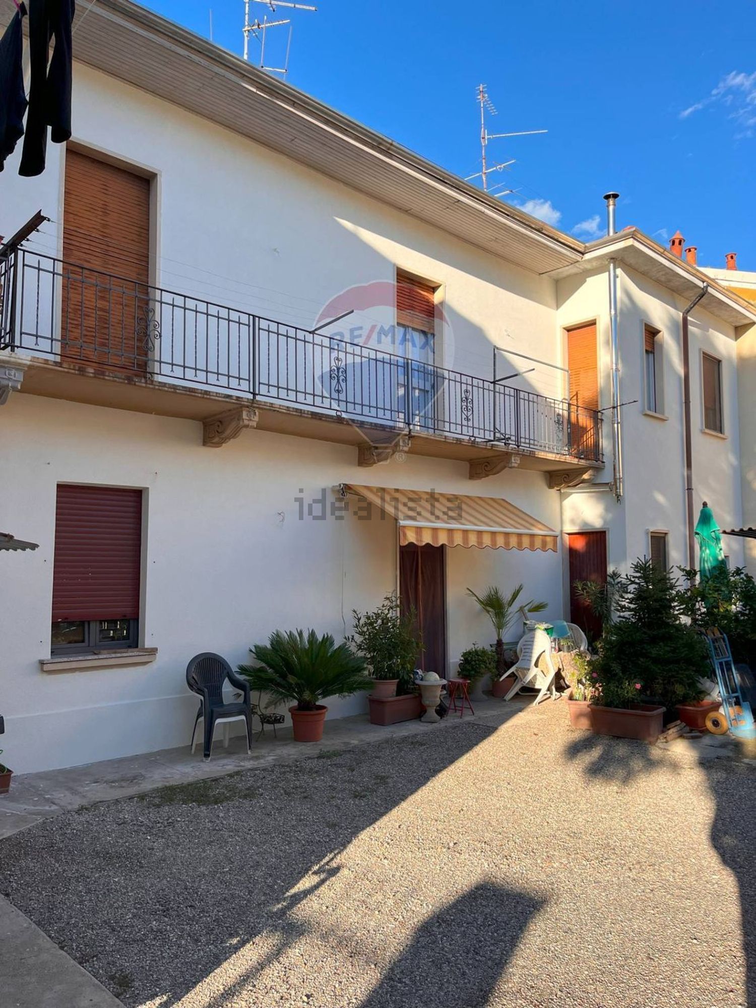 Villetta bifamiliare a Arnate-Madonna in Campagna, Gallarate