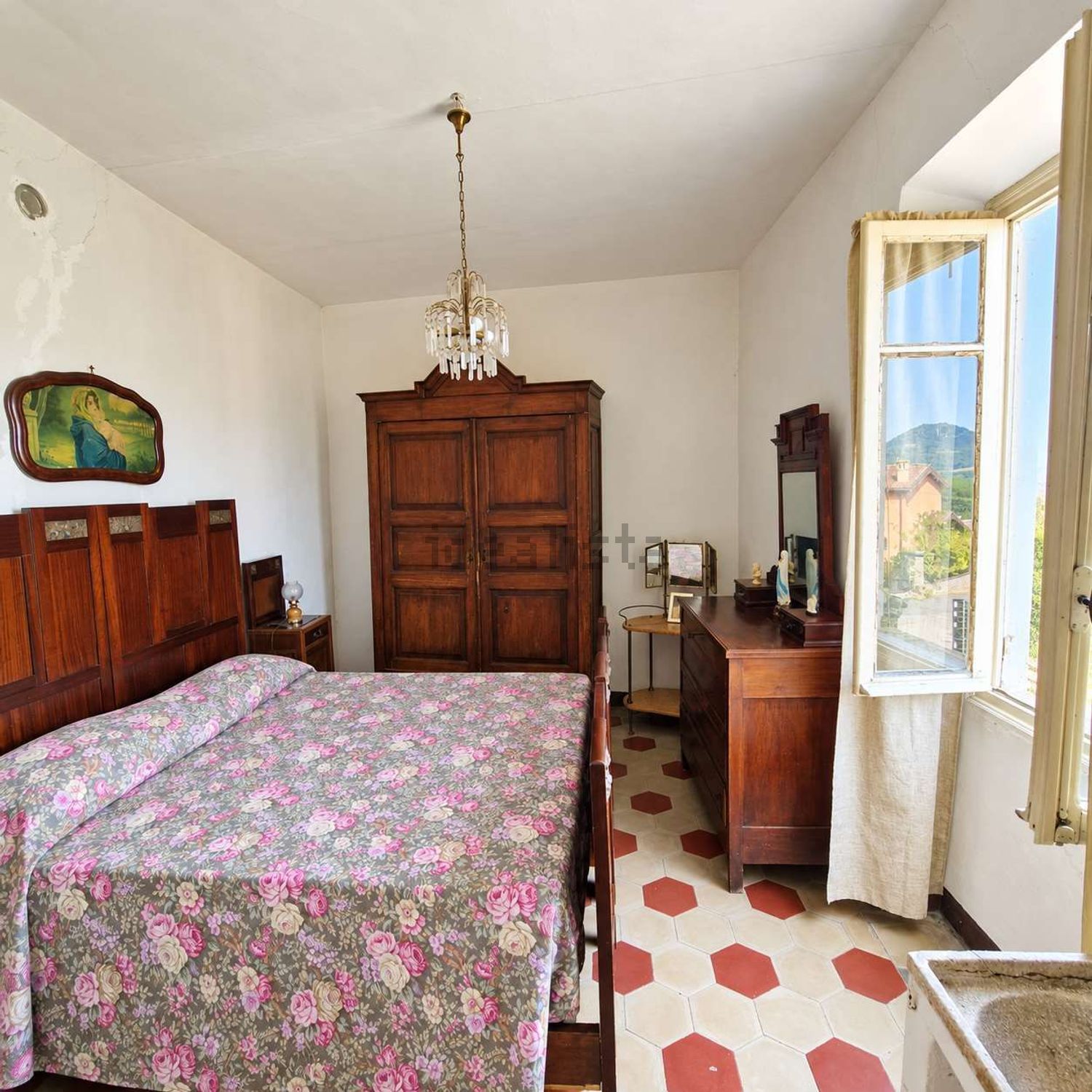 Detached house in Casasco