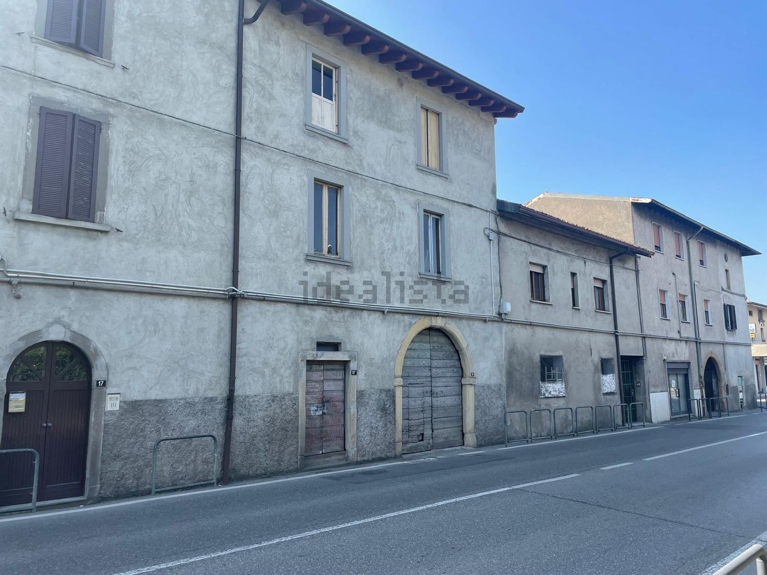 Rustici e casali a San Paolo d'Argon