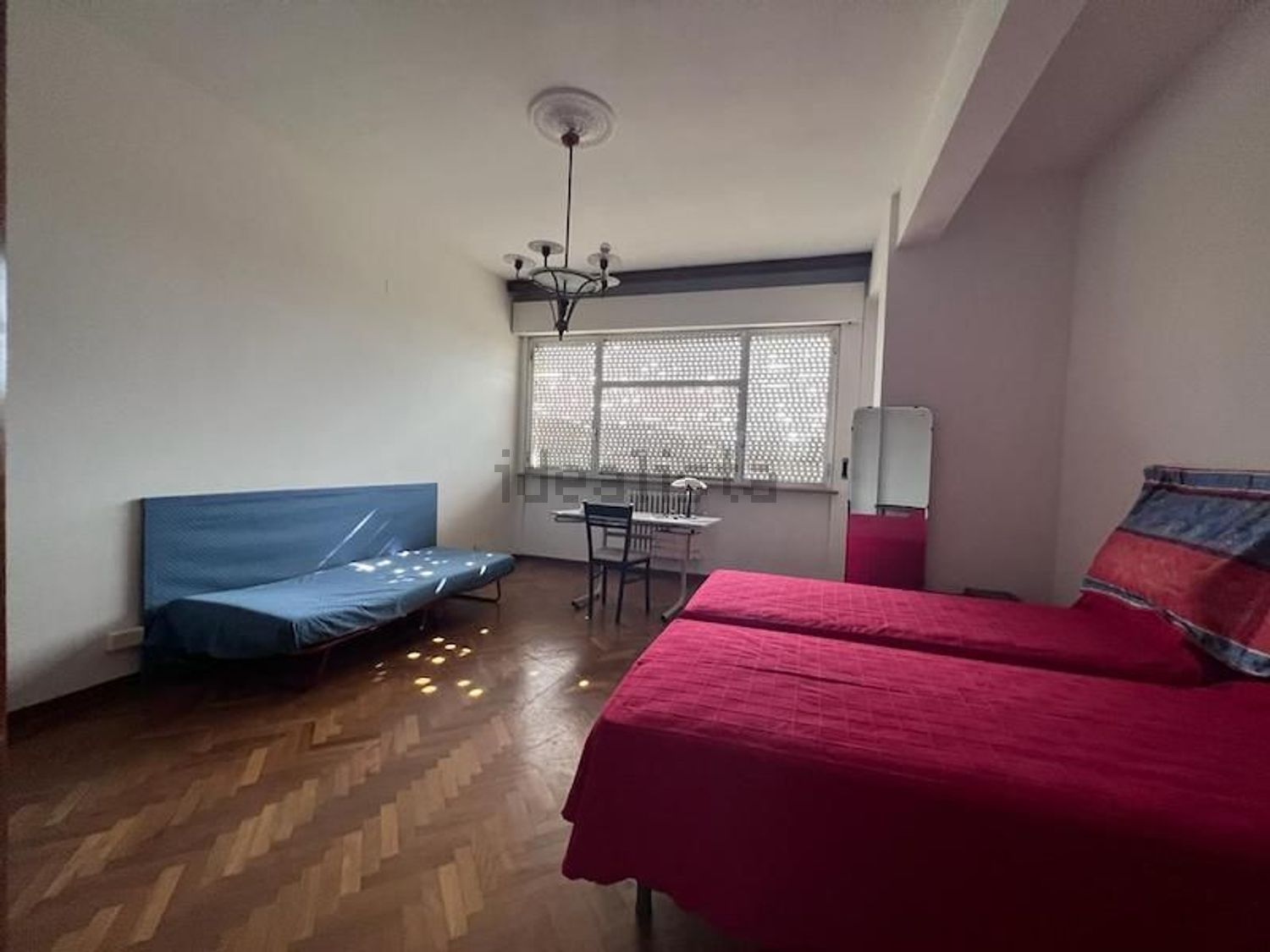 Appartamento a Piano - Stazione, Ancona