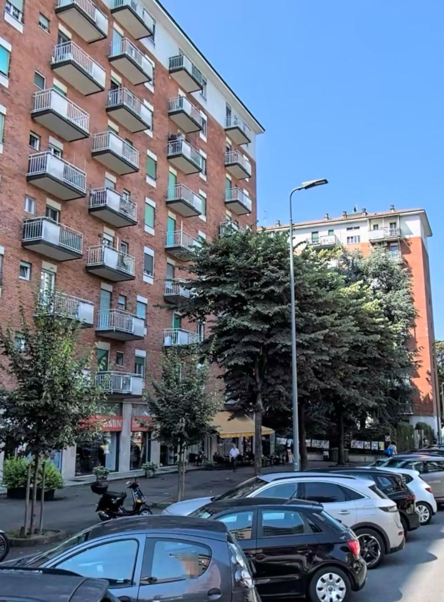 Piso en Lorenteggio - Bande Nere, Milán