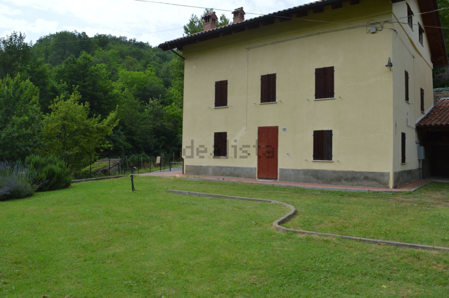 Chalet independiente en Ponzone