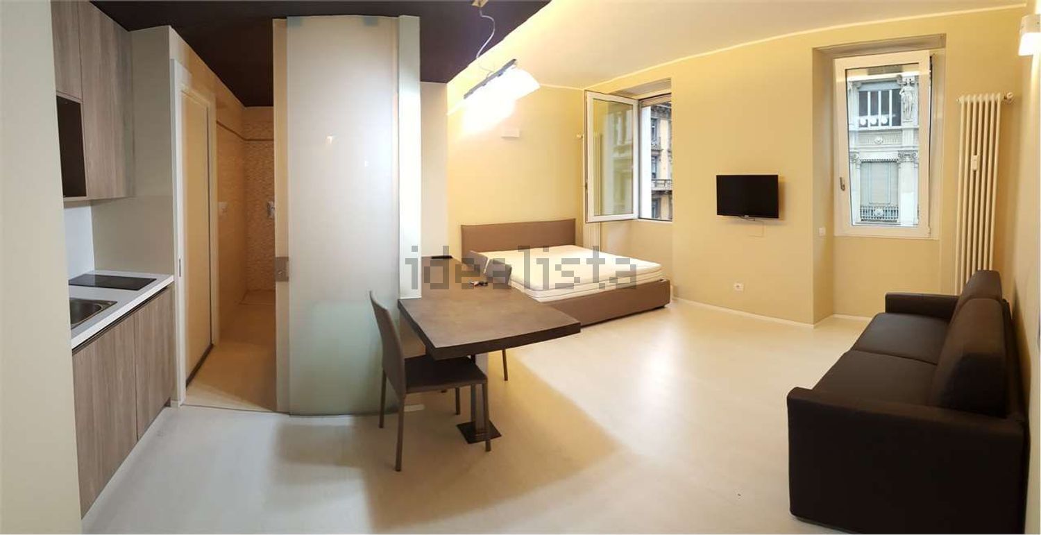 Flat in Centro Storico, Milan