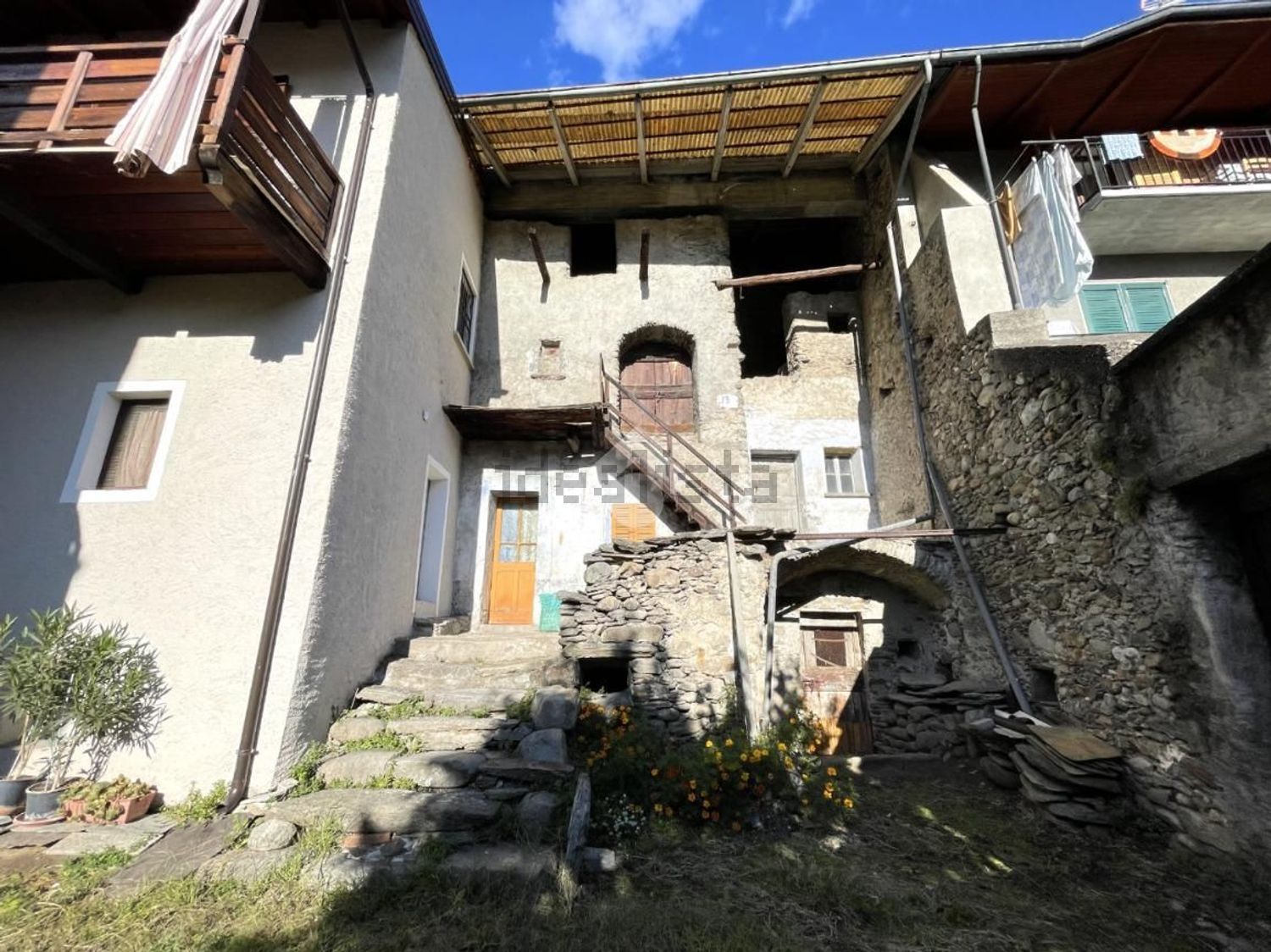 Reihenhaus in Tirano