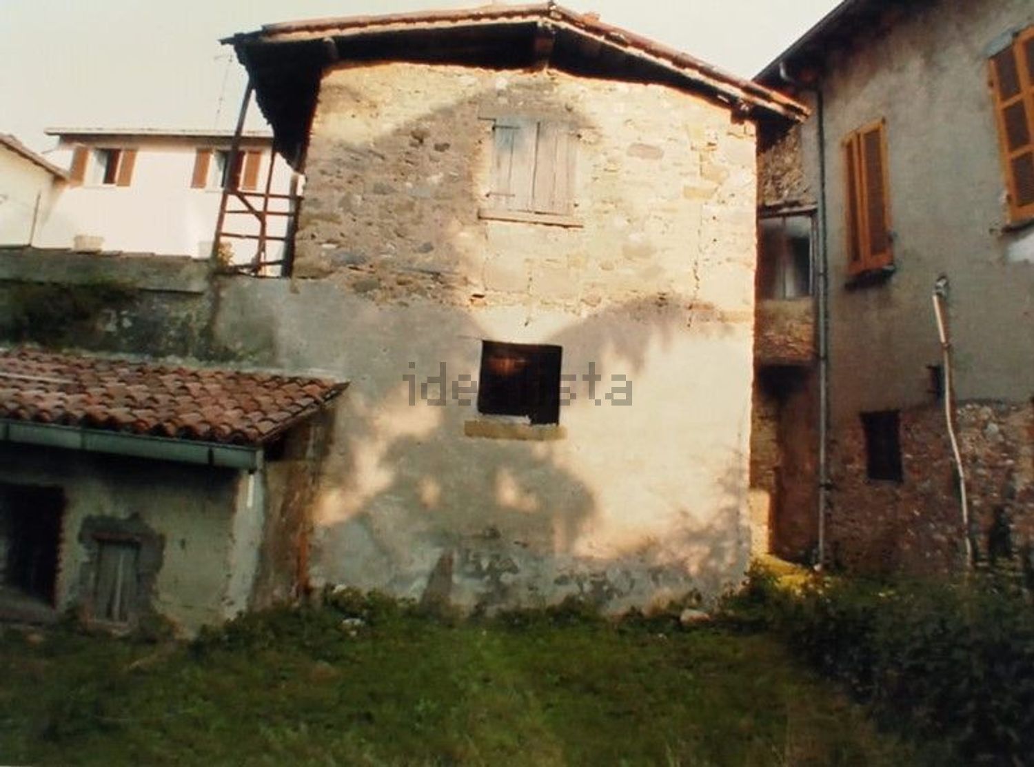 Quintas e casas rústicas em Capriolo