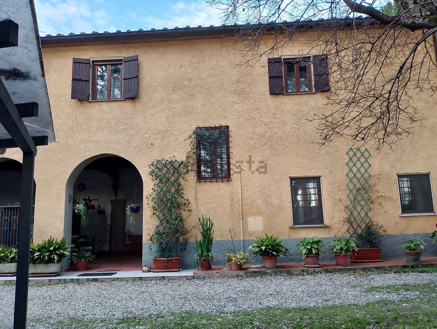 Country homes in Capalle-La Villa-Esselunga, Campi Bisenzio